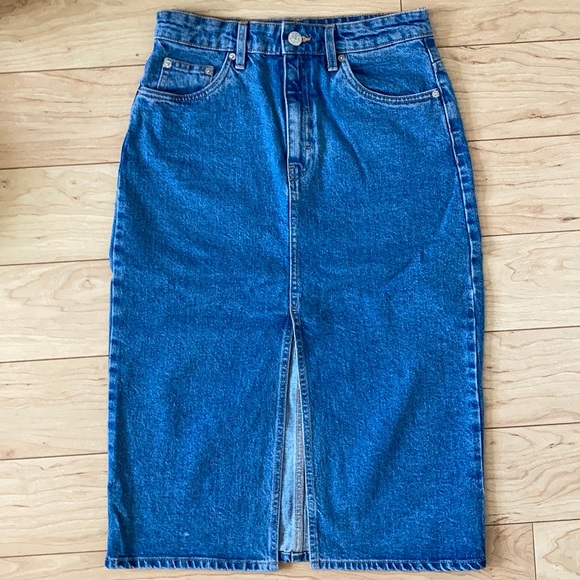 Zara split front denim skirt - Picture 2 of 5